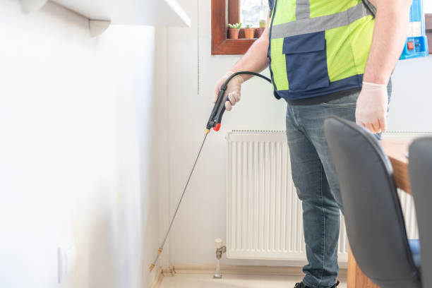 Best Pest Removal Services  in Pomona, CA